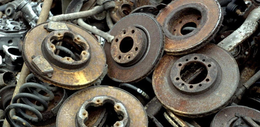 قطع غيار سيارات